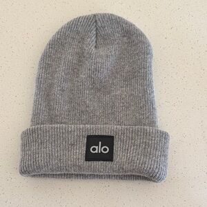 ALO Yoga Ribbed Gray Hat
